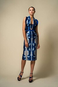 Subtle Ruffle Fashion Image 6