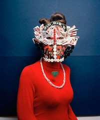 Extravagant Mask Photography Image 4