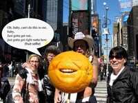 Comical Food Selfies Image 6