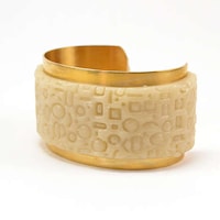 Clay Bracelet Accents Image 2
