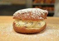 Donut Cannoli Hybrids Image 4