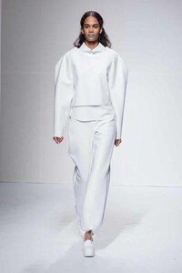 Nerve Disorder-Inspired Fashion Image 3