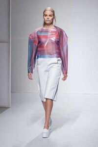 Nerve Disorder-Inspired Fashion Image 4