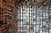 Suspended Splinter Staircases Image 5