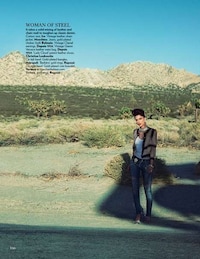 Multiple Personality 90s Fashion Image 6