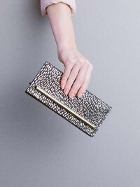 Aesthetic Asymmetrical Collections Image 2