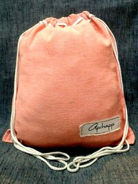 Hand-Loomed Stringy Bags Image 3
