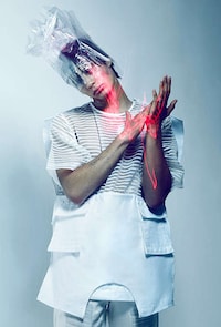 Artfully Illuminated Editorials Image 5