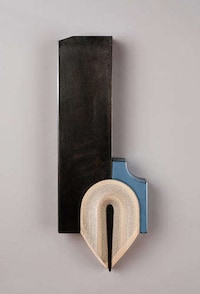 Zany Novel Sculptures Image 3