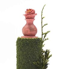 Floral Lipstick Sculptures Image 2
