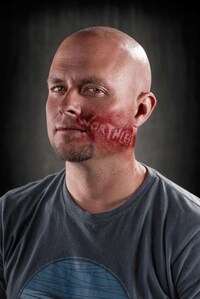 Poignant Anti-Abuse Photography Image 6