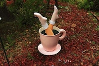 Long-Legged Dessert Sculptures Image 4