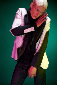 Vanguard Business Attire Image 5