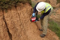 Instant Soil Contamination Detectors Image 2