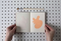 Simple Polka Dot Branding Image 7