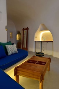 Dug-Out Hotels Image 5