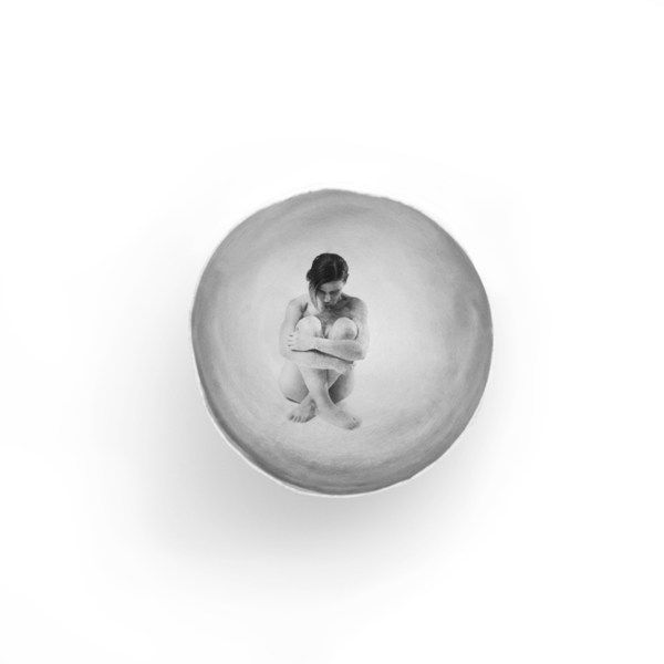 Exquisite Eggshell Portraits