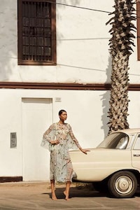 Glam Jetsetter Editorials Image 3