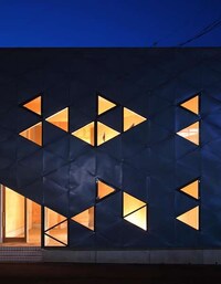Patterned Triangle Architecture Image 3