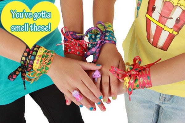 24 Examples of Friendship Jewelry