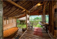 Glass-Bottomed Vacation Homes Image 2