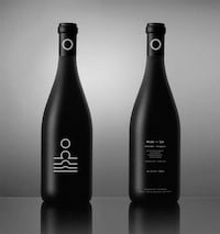 Solar Phase Wine Packaging Image 3