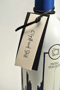 Expressionist Vino Branding Image 4