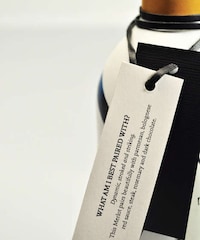 Expressionist Vino Branding Image 5