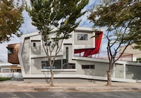 Size-Deception Abodes Image 3