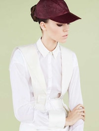 Modernized Businesswoman Editorials Image 5