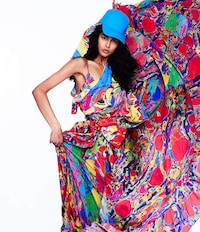 Vivid Street Opulence Lookbooks Image 8