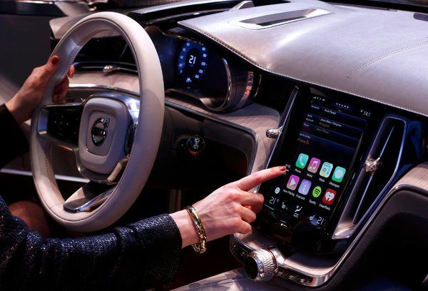 Smartphone Driving Displays