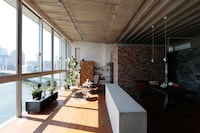 Eclectically Arranged Abodes Image 3