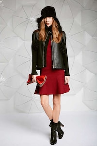 Edgily Cozy Fashion Image 7