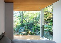 Catilevered Cove Homes Image 5