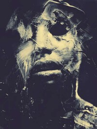 Haunting Painted Portraits Image 4