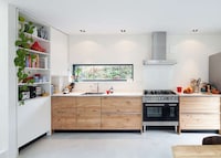 Copper House Boats Image 5
