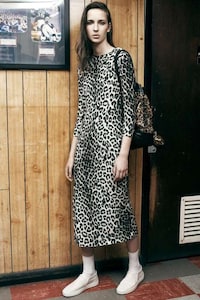 Experimental Feminine Collections Image 3