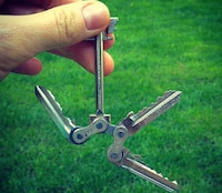 Minimalist Bicycle Keychains Image 3