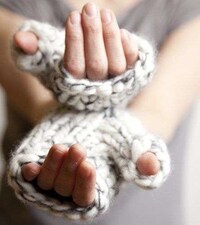 Wooly Medieval Accessories Image 5
