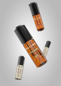 Scandinavian Skincare Branding Image 4