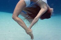 Underwater Yoga Instagrams Image 5