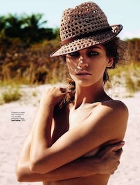 Monochromatic Swimwear Editorials Image 2