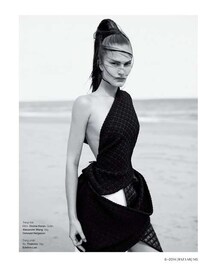 Beachside Yoga Editorials Image 6
