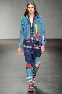 Eccentric Surfer Runways Image 2