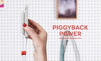 Magnetized Smartphone Accessories Image 3