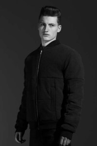 Genteel Contemporary Streetwear Image 8