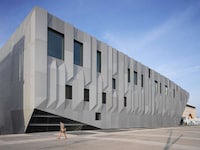 Aluminum-Clad Auditoriums Image 2