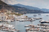 Stationed Yacht Hotels Image 2