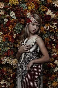 Stylized Kid-Pet Photography Image 6